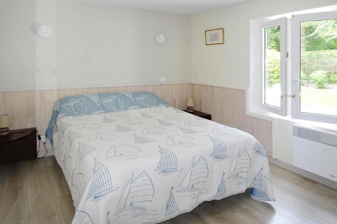 Holiday Home, Plourivo Kültér fotó